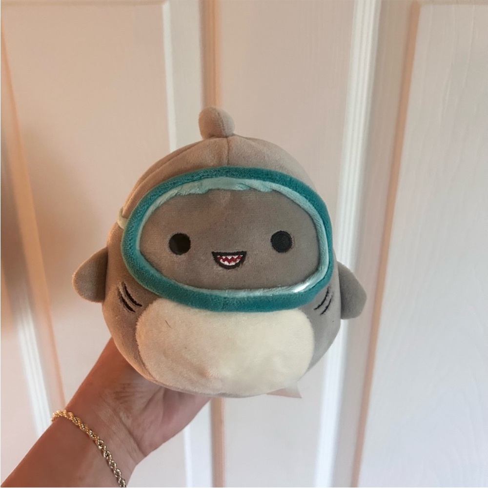 Squishmallows Mini Shark Gray and Teal Stuffed Animal